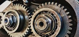 industrial-gears_lubrita-gear-oil.jpg